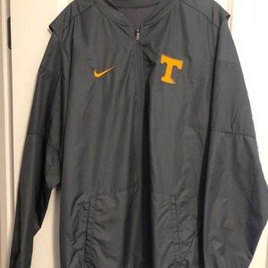 Nike quarter zip windbreaker
